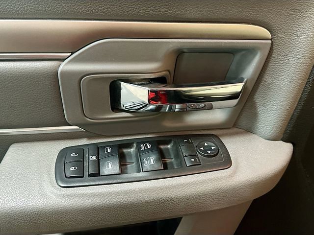 Used 2017 RAM 1500 Classic SLT image 17