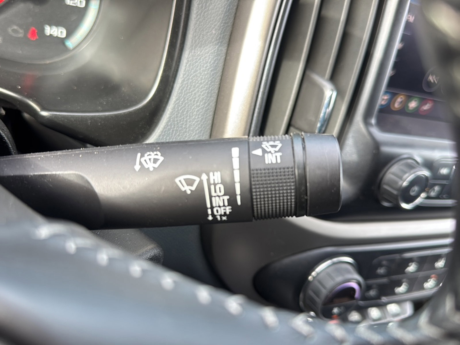 Used 2022 Chevrolet Colorado Z71 image 28