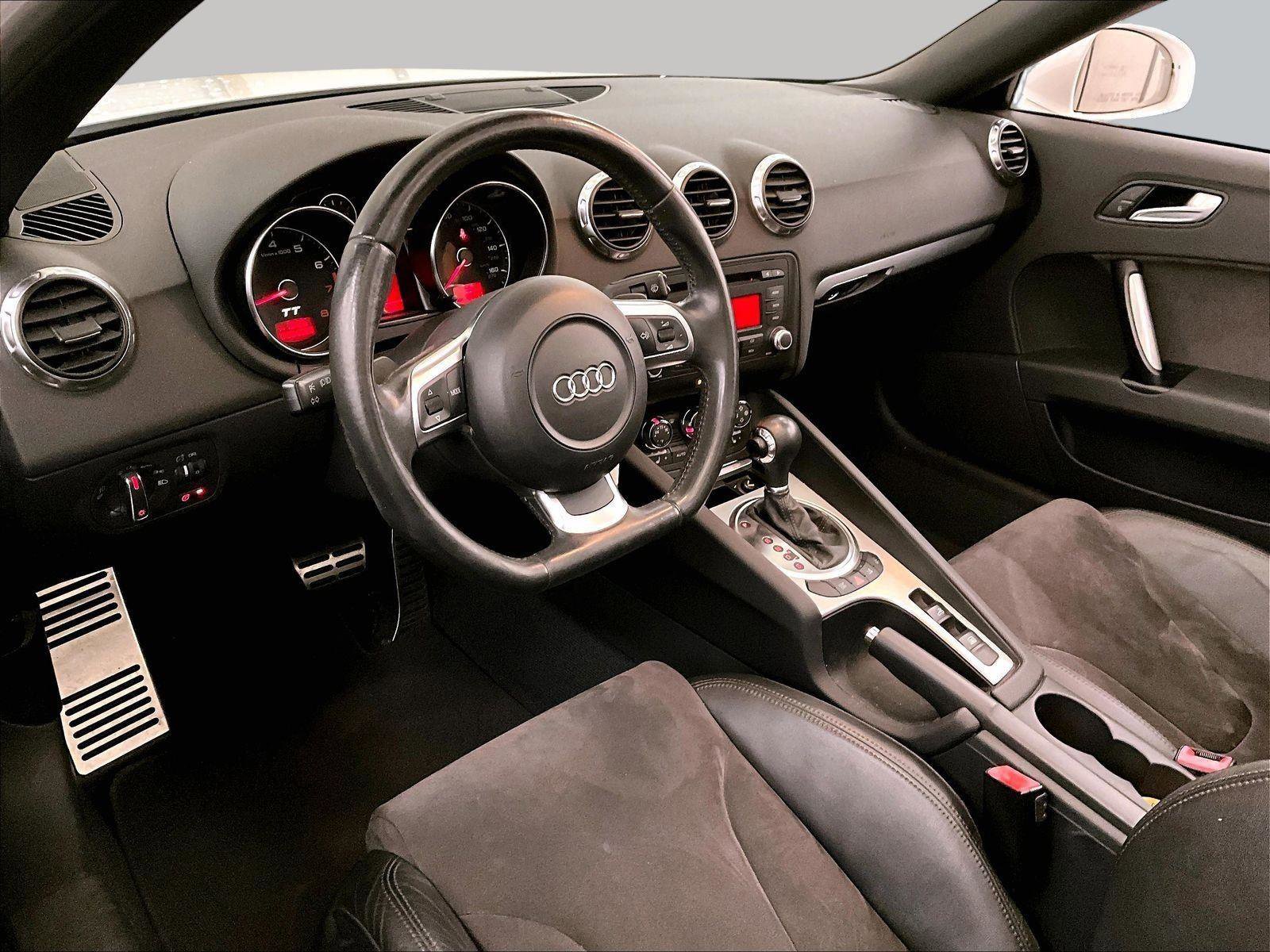 Used 2008 Audi TT 2.0T FWD image 13