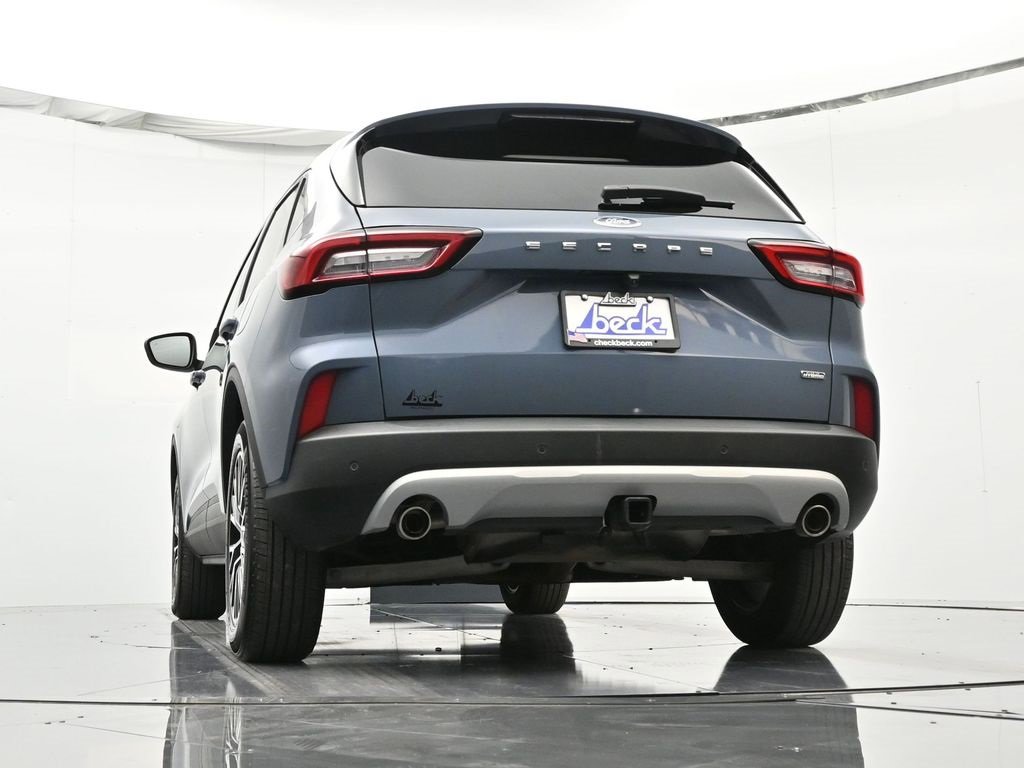 Certified 2025 Ford Escape SE w/ Class II Trailer Tow Package image 41