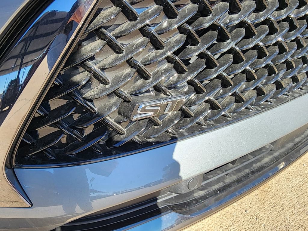 New 2026 Buick Envision Sport Touring image 10