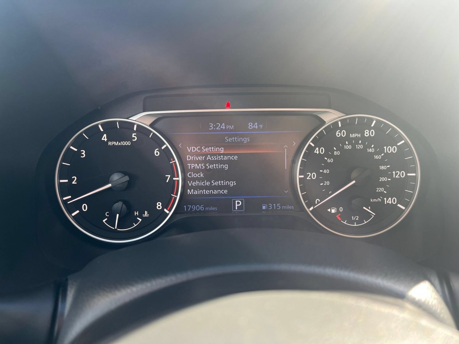 Used 2025 Nissan Altima 2.5 SV FWD image 37