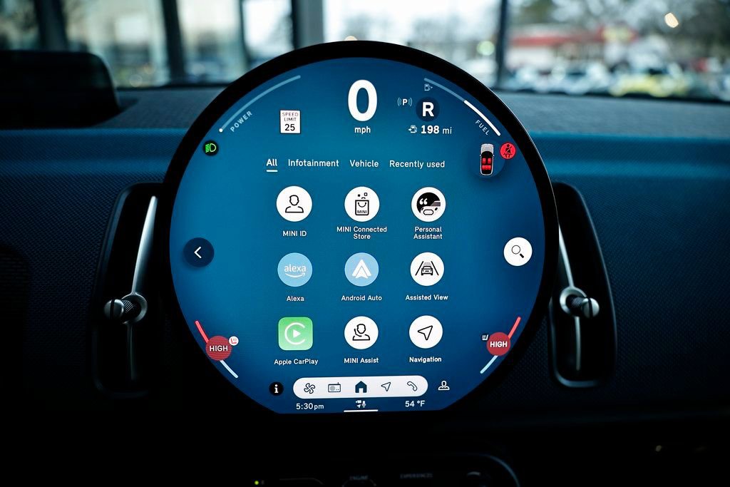 Used 2025 MINI Cooper Countryman S w/ Comfort Package Max image 36