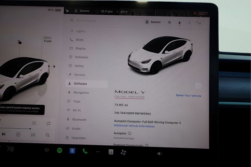 Used 2022 Tesla Model Y Performance AWD/4WD image 30