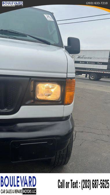 Used 2006 Ford E-350 and Econoline 350 Super Duty image 9