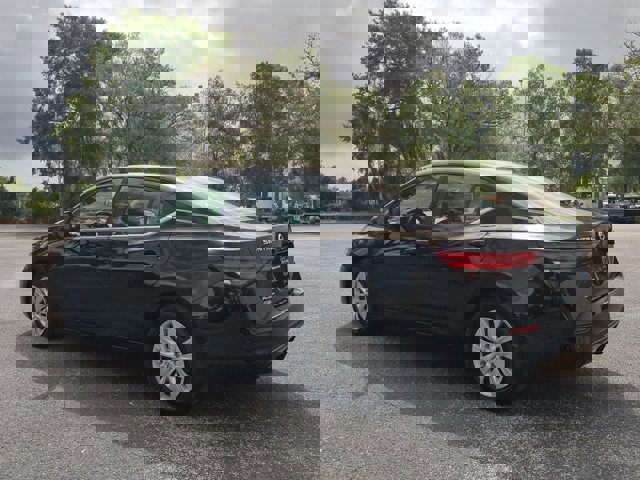 Certified 2023 Nissan Sentra S image 7