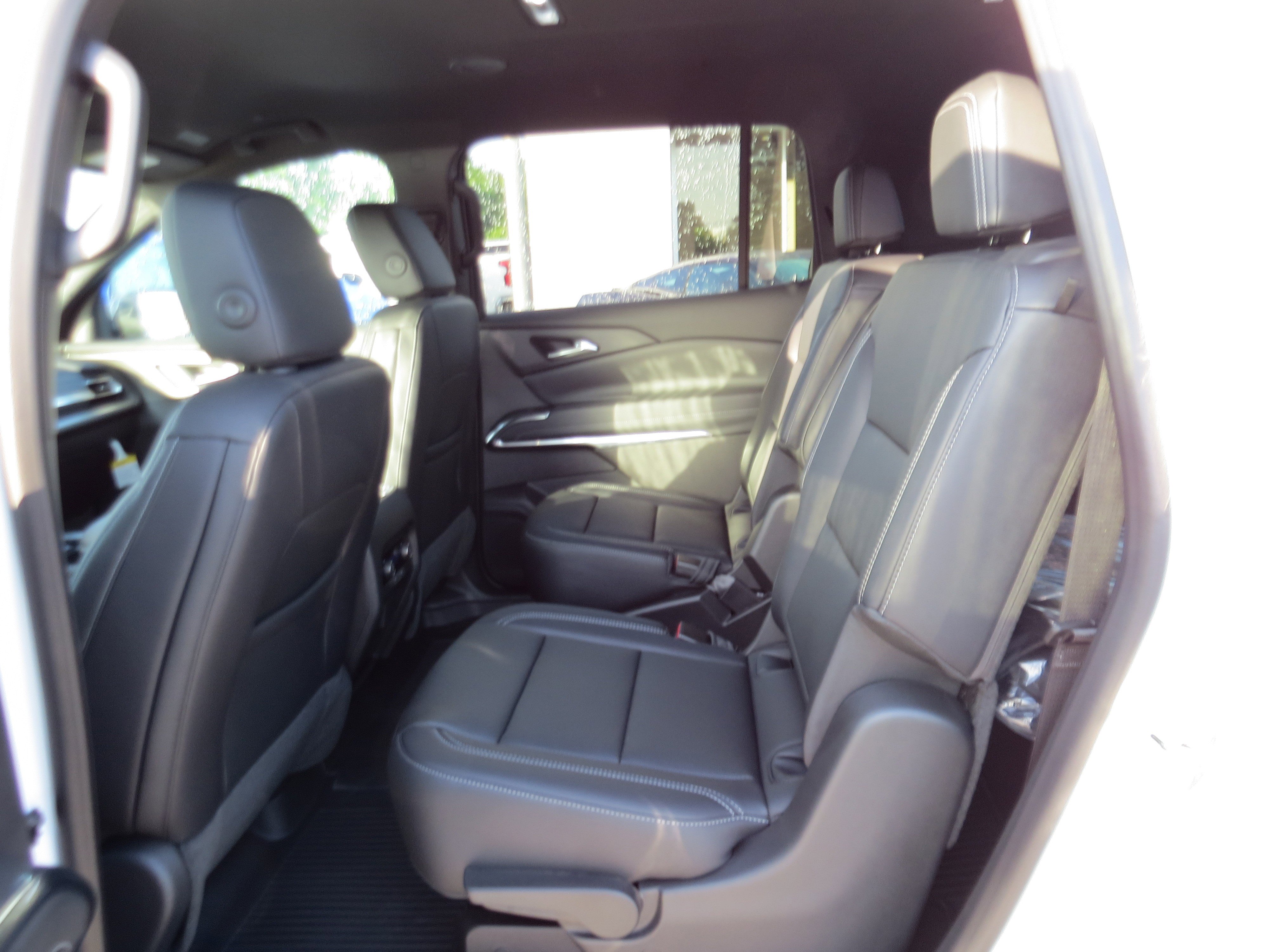New 2026 Chevrolet Traverse LT w/ Driver Confidence Package FWD image 12