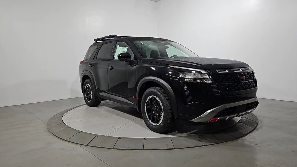 New 2026 Nissan Pathfinder SV image 8