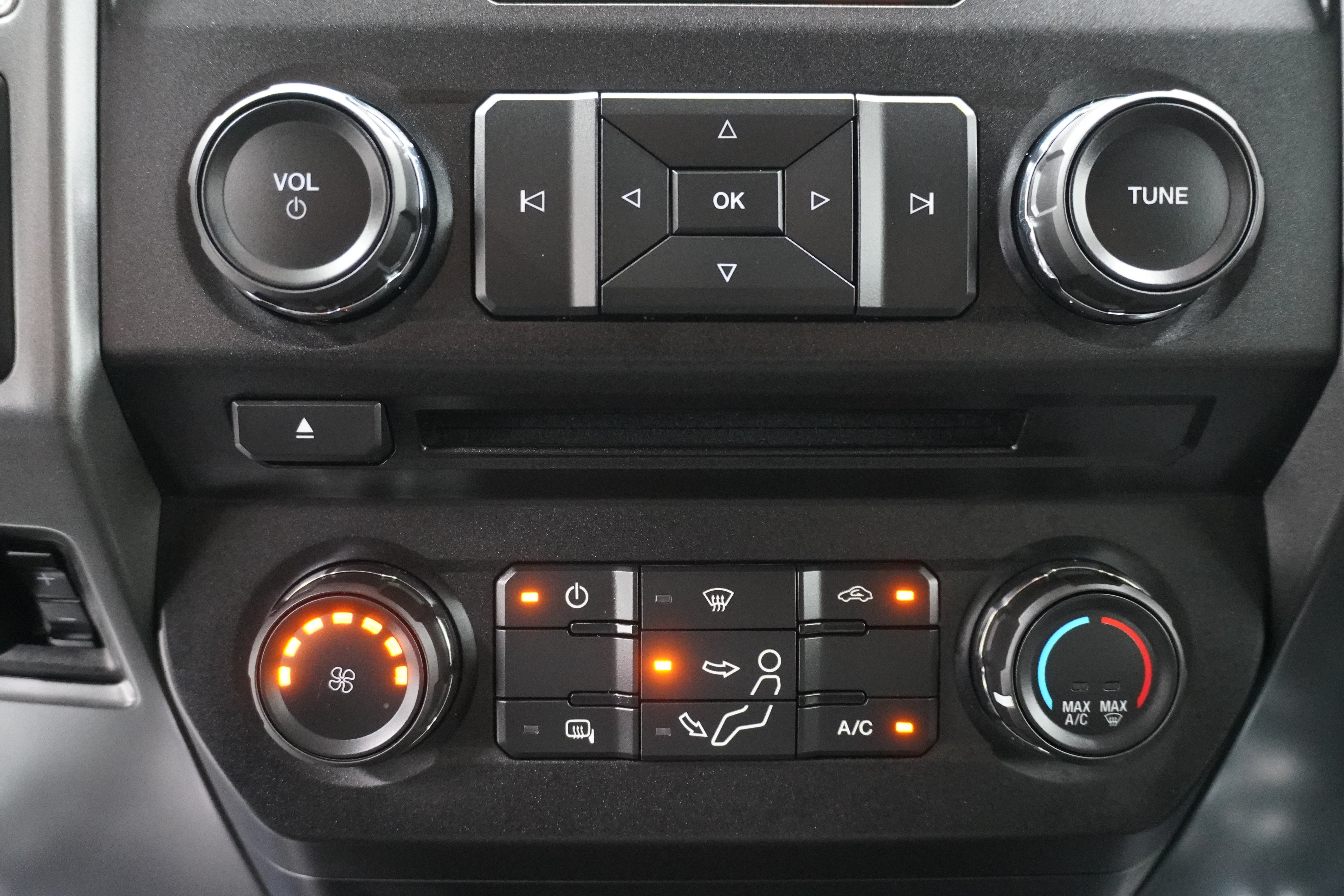 Used 2018 Ford F250 XLT AWD/4WD image 19