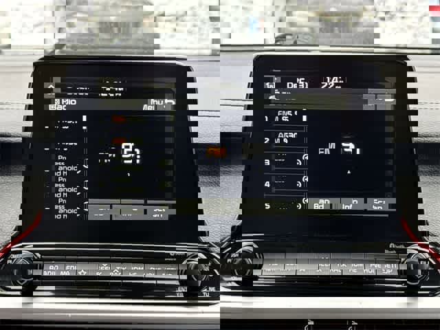 Used 2021 Kia Forte LXS image 10