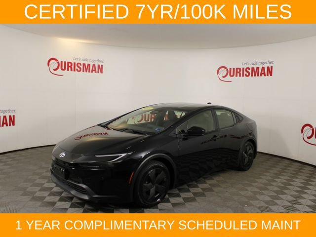 Used 2025 Toyota Prius LE FWD image 3