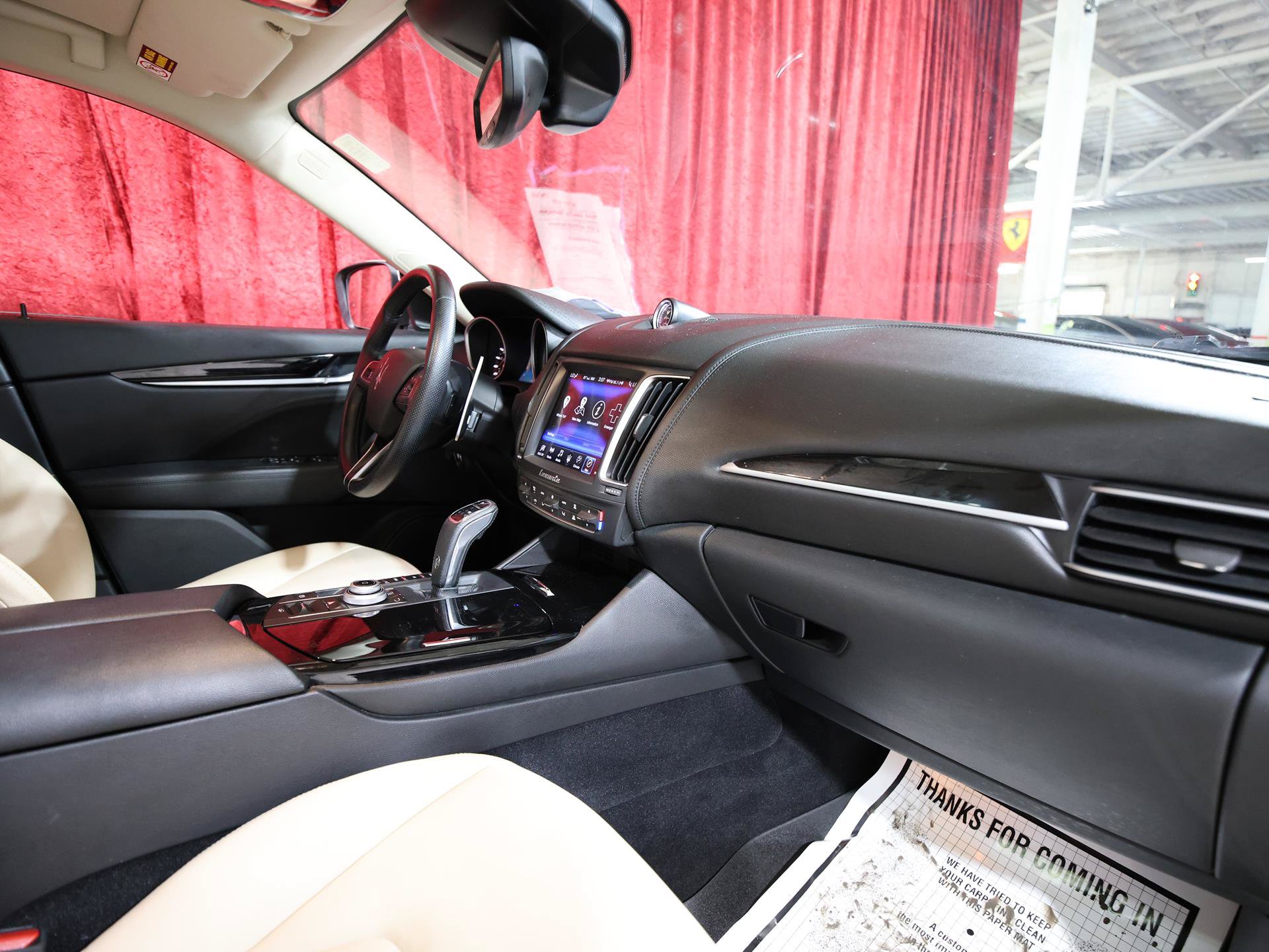 Used 2020 Maserati Levante S AWD/4WD image 22