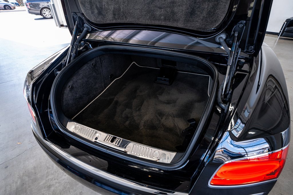 Used 2015 Bentley Flying Spur V8 image 59