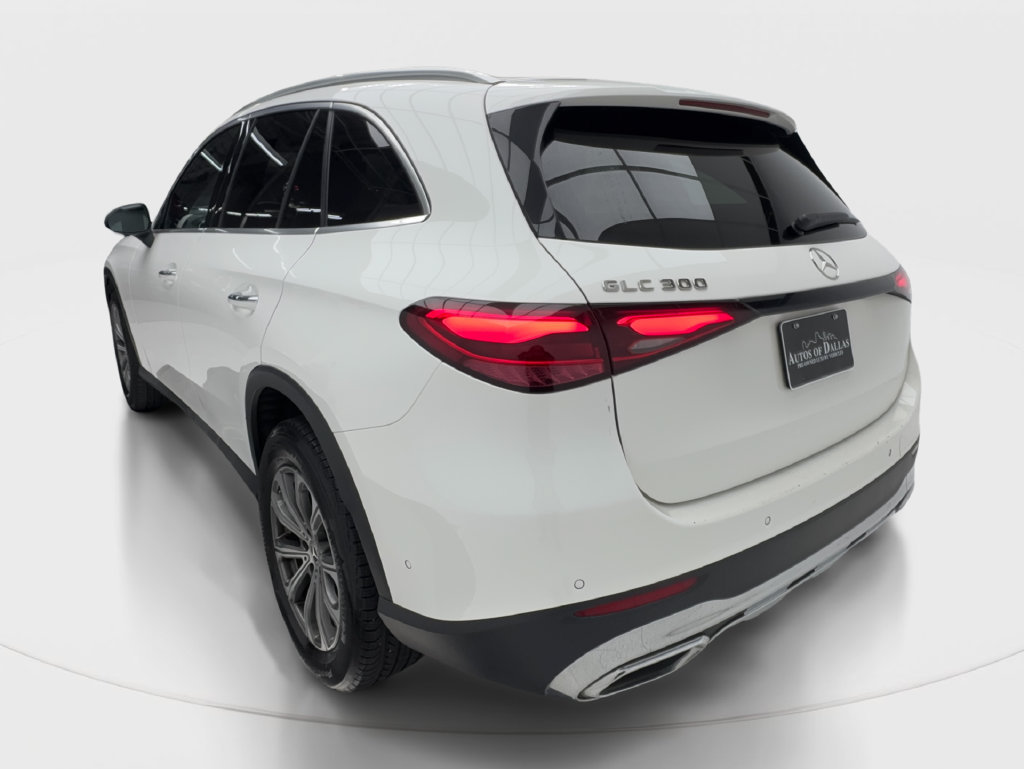 Used 2024 Mercedes-Benz GLC 300 image 11