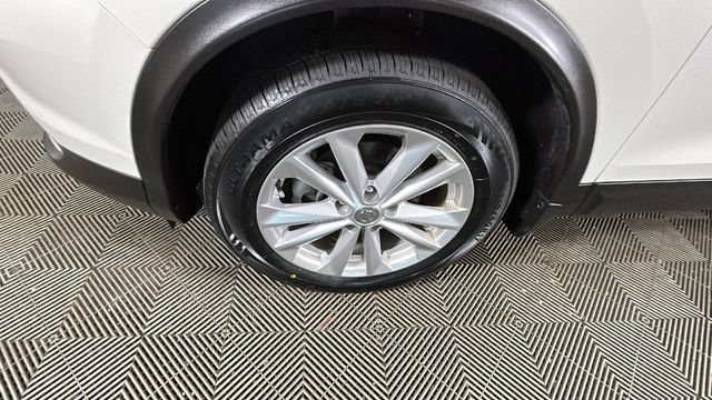 Used 2018 Nissan Rogue Sport SV w/ SV All-Weather Package FWD image 9
