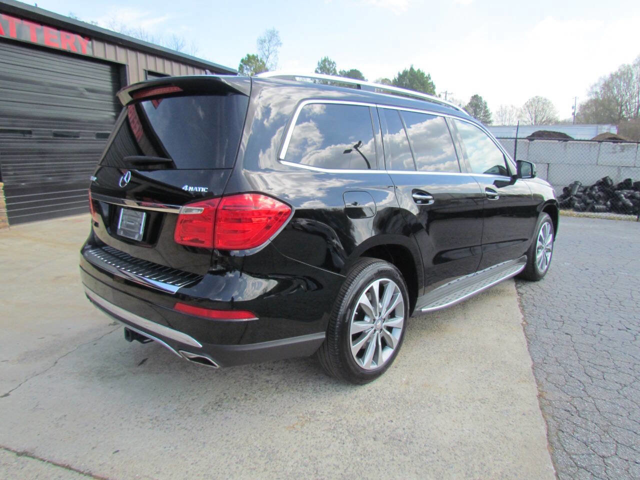 Used 2013 Mercedes-Benz GL 450 4MATIC image 7