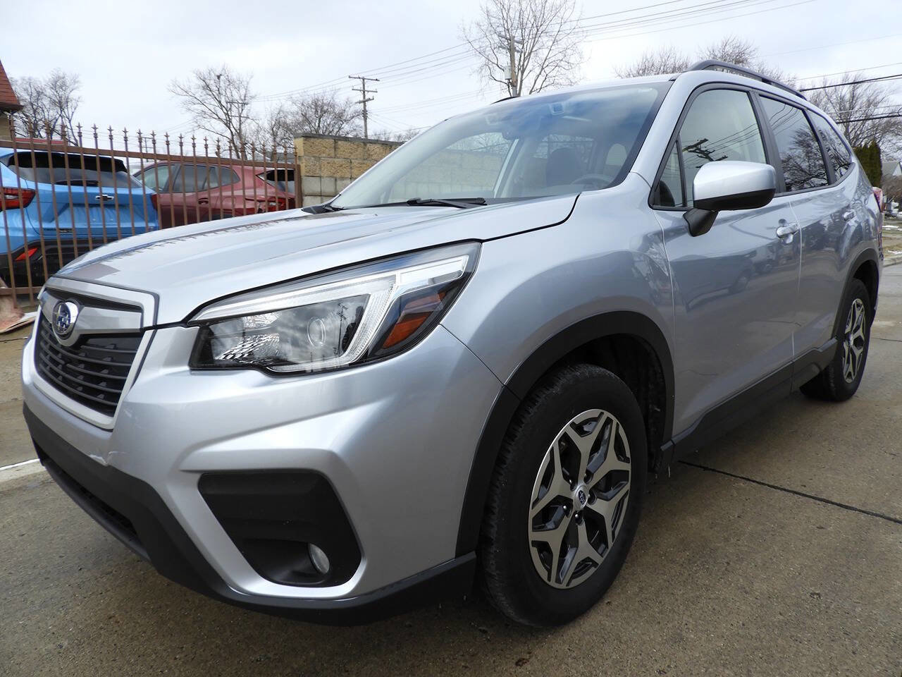 Used 2021 Subaru Forester Premium image 5