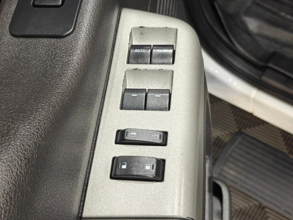 Used 2015 Ford F250 Lariat w/ Chrome Package image 52