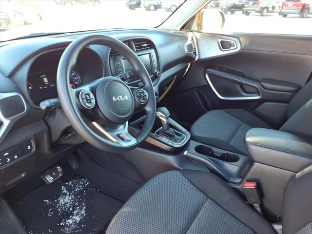 Used 2022 Kia Soul LX w/ Technology Package image 11