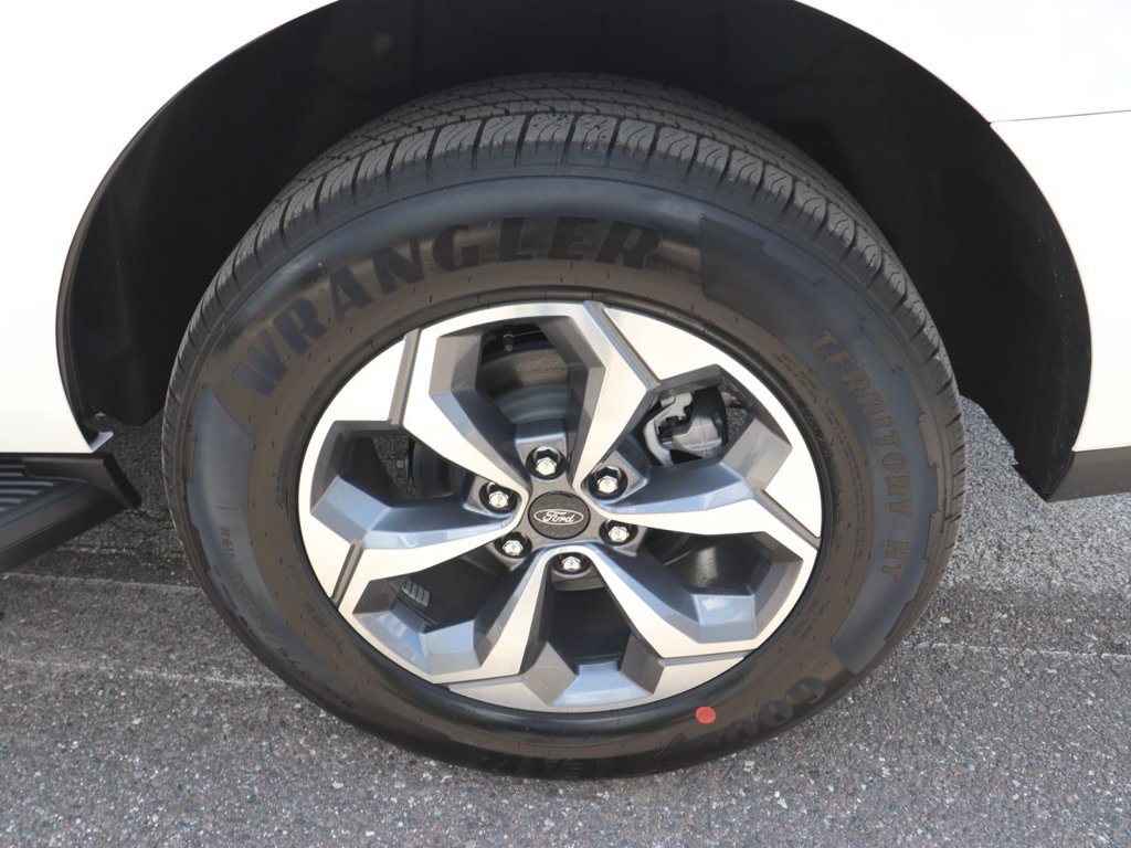 New 2027 Ford Expedition Active RWD image 24