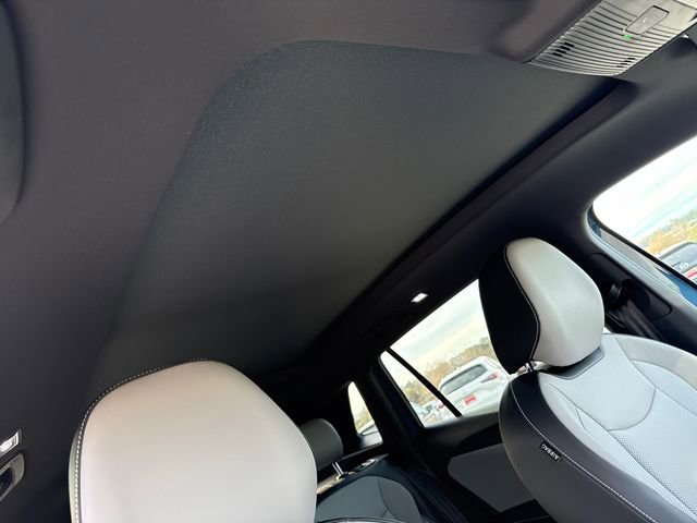 New 2026 Volkswagen Tiguan SE R-Line image 23