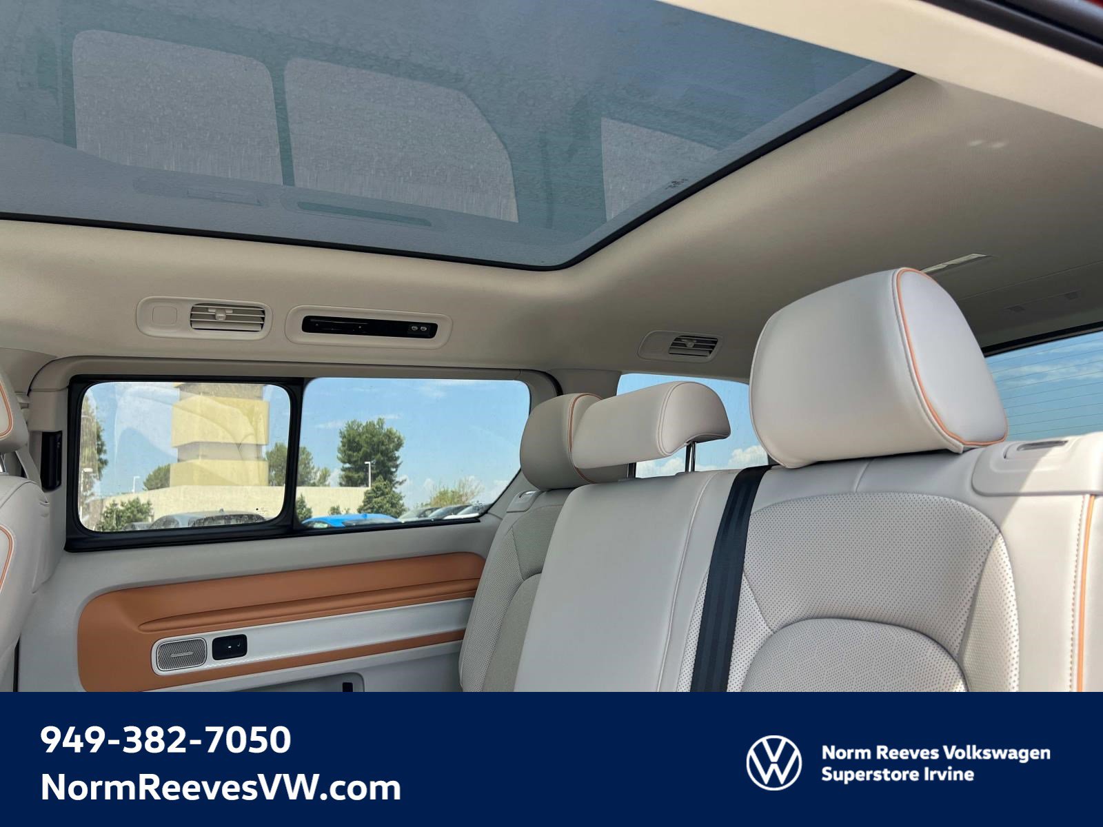 New 2025 Volkswagen ID. Buzz 1st Edition image 21