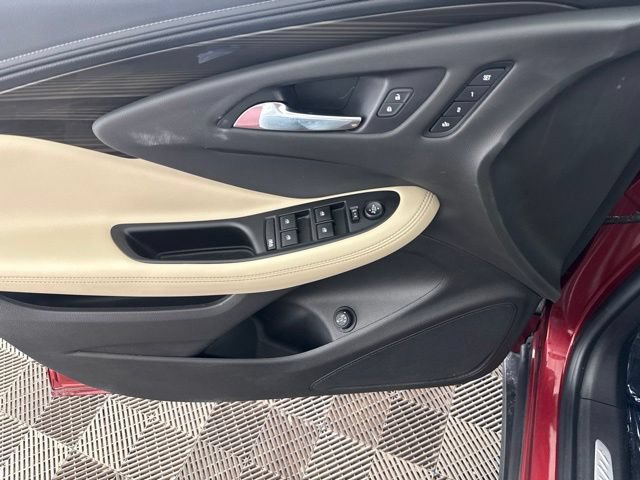 Used 2019 Buick Envision Essence AWD/4WD image 22