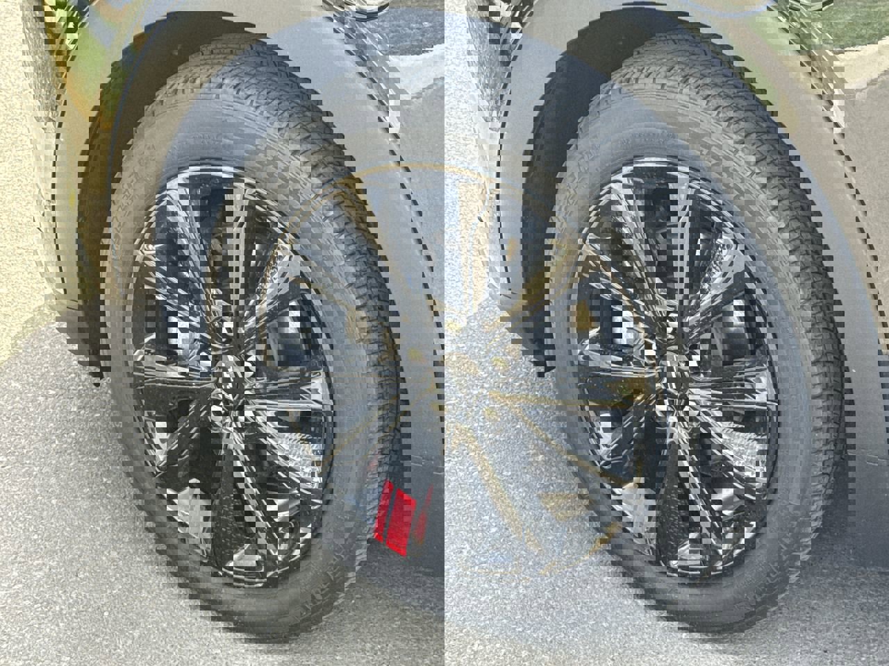 Used 2023 Chevrolet Bolt EUV Premier w/ Sun & Sound Package image 32