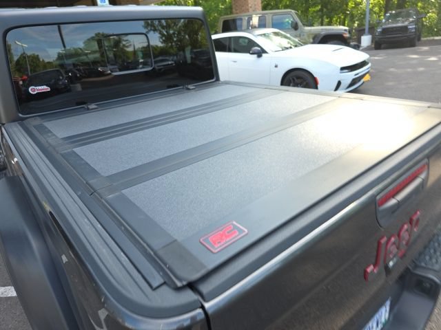 Used 2024 Jeep Gladiator Rubicon w/ Steel Bumper Group AWD/4WD image 6