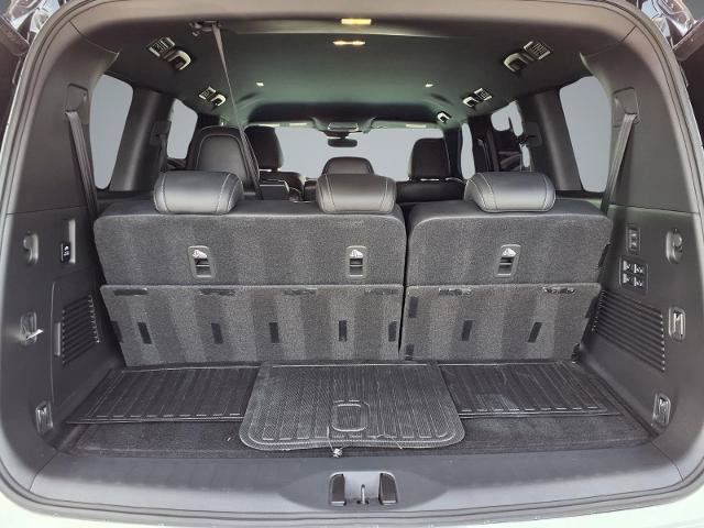 Certified 2025 Nissan Armada PRO-4X AWD/4WD image 12