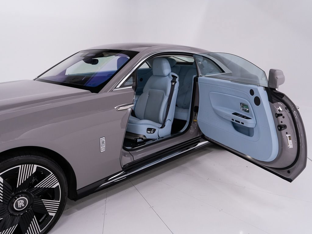 Certified 2024 Rolls-Royce Spectre w/ Spectre Launch Package AWD/4WD image 9