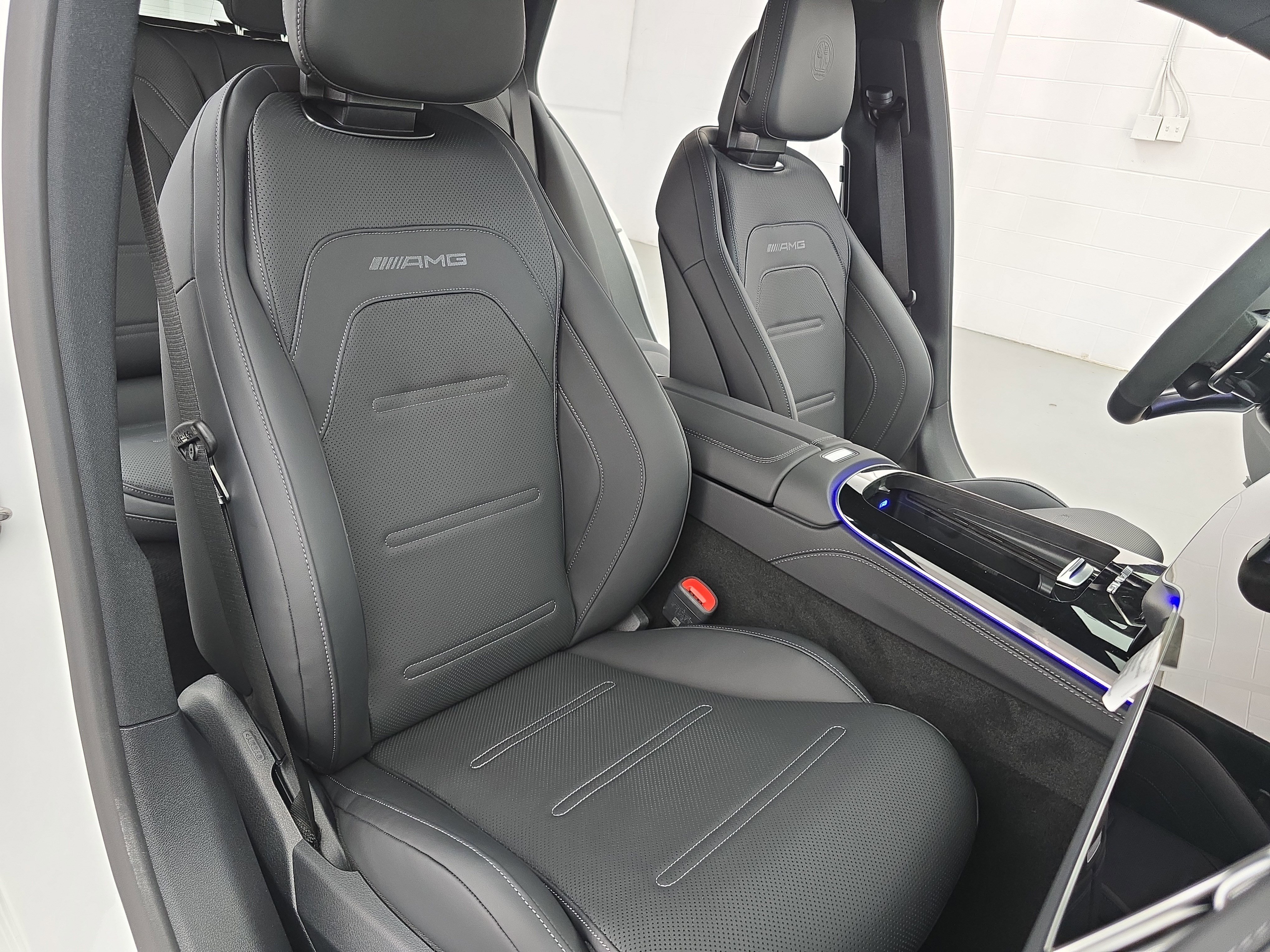 New 2026 Mercedes-Benz E 53 AMG 4MATIC Sedan image 10