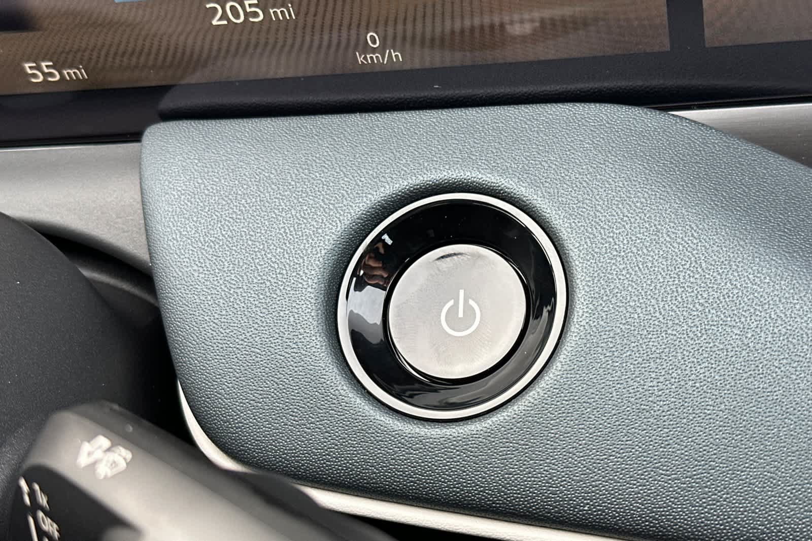 New 2026 Nissan Leaf Platinum+ FWD image 23
