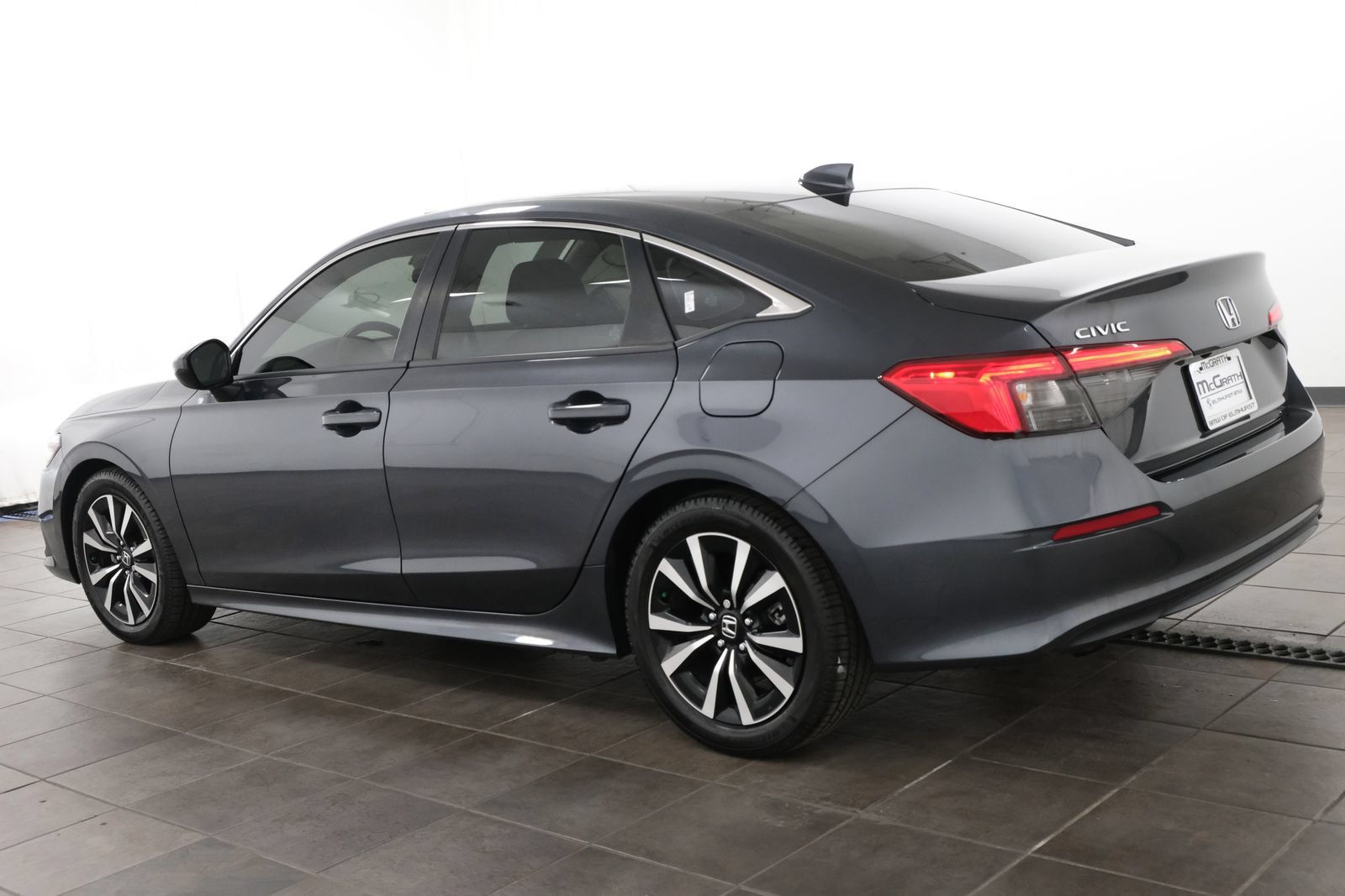Used 2024 Honda Civic EX image 3