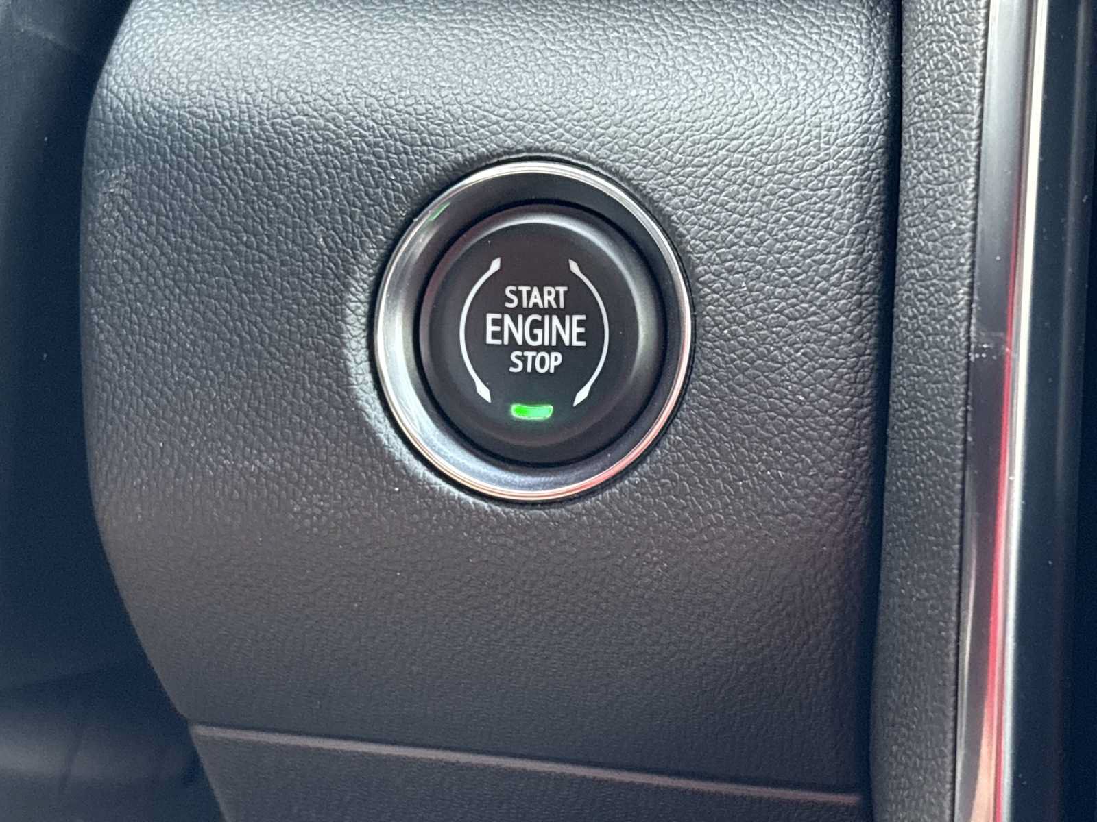 New 2026 GMC Acadia AT4 w/ Luxury Package AWD/4WD image 10