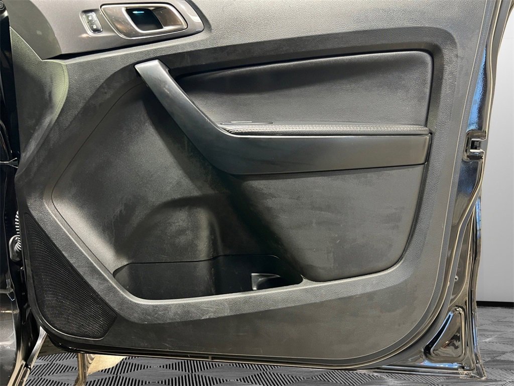 Used 2022 Ford Ranger Lariat w/ Equipment Group 501A High image 13