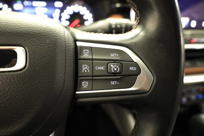 Used 2022 Jeep Compass Limited image 27