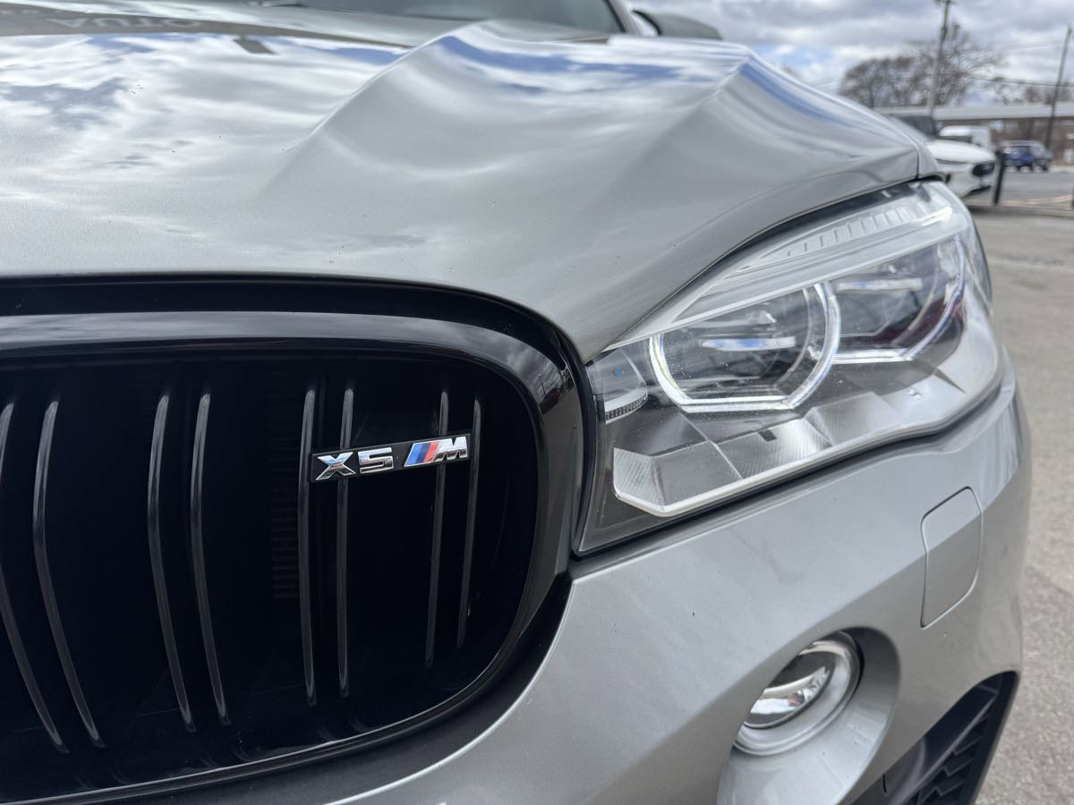 Used 2018 BMW X5 M image 3