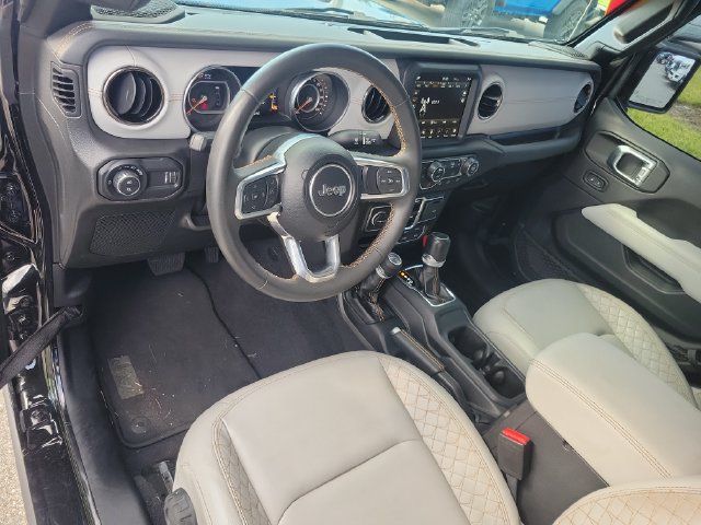 Used 2023 Jeep Gladiator Overland AWD/4WD image 32