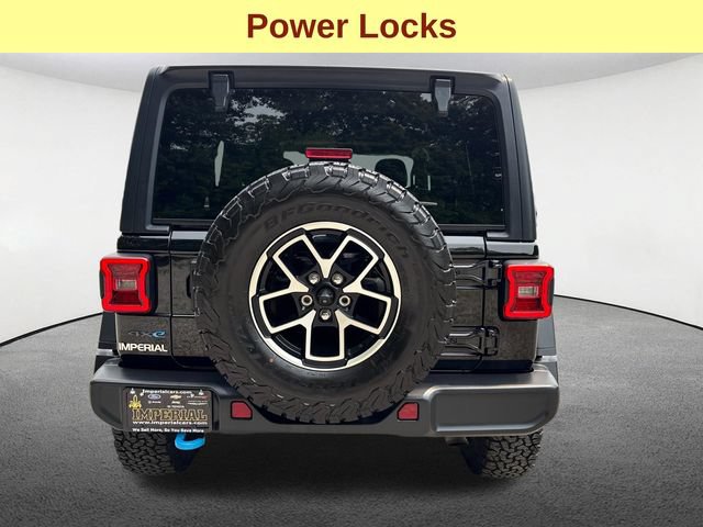 Used 2023 Jeep Wrangler Unlimited Rubicon 4xe AWD/4WD image 11