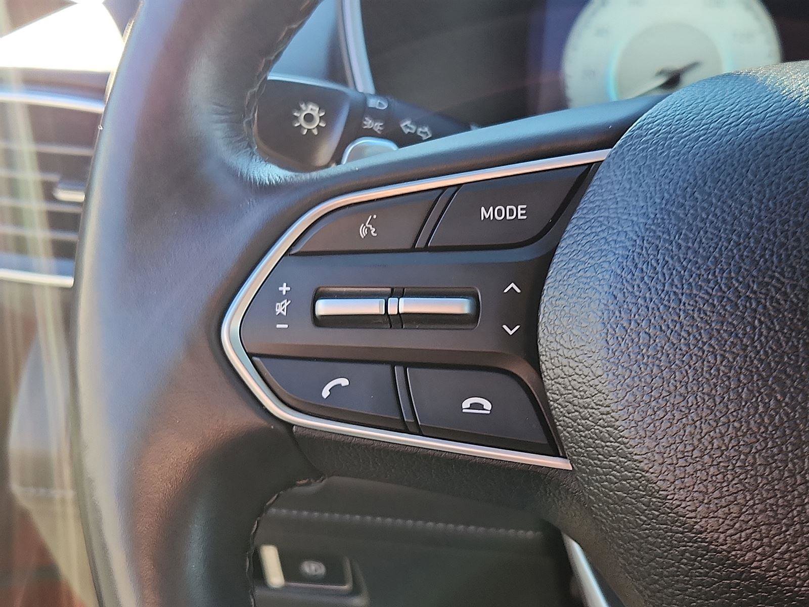 Used 2023 Hyundai Santa Fe Limited image 22