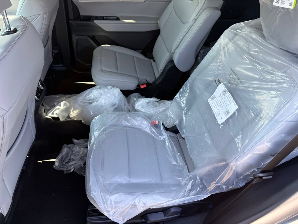 New 2026 Ford Explorer Active w/ Active Comfort Package AWD/4WD image 30