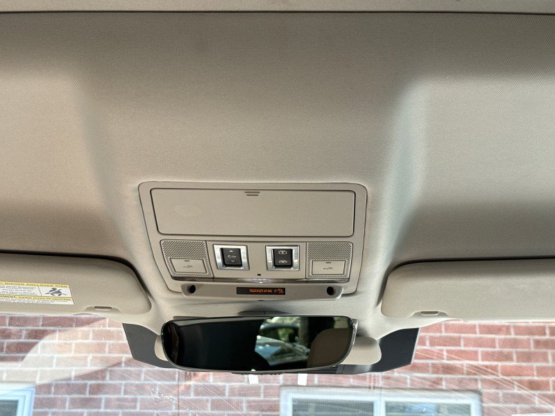 Used 2020 Land Rover Defender 110 S image 27