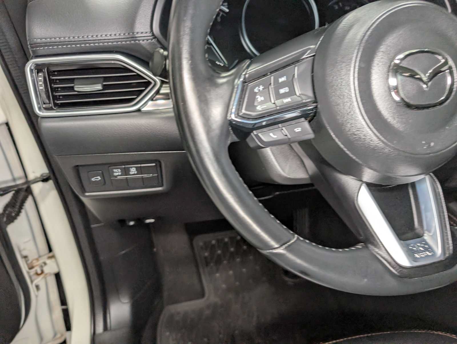 Used 2019 MAZDA CX-5 Grand Touring w/ GT Premium Package AWD/4WD image 37