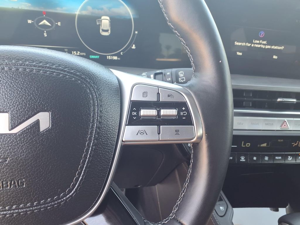 Certified 2023 Kia Telluride SX X-Line image 17