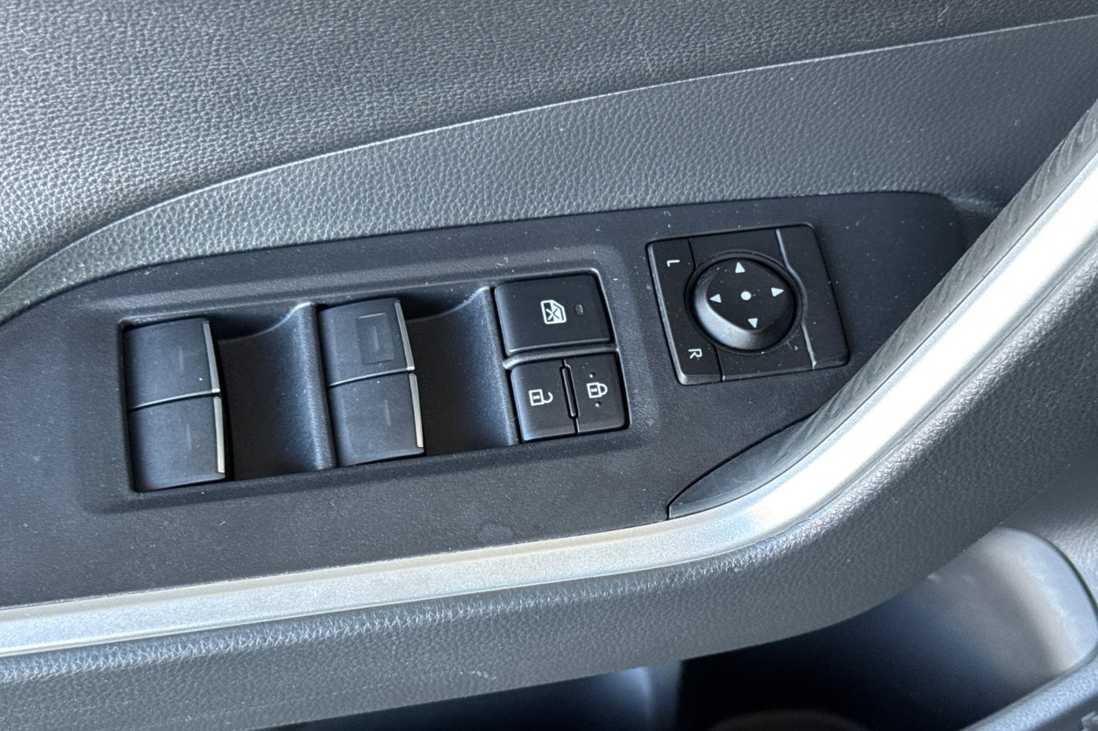 Certified 2023 Toyota RAV4 XSE AWD/4WD image 14
