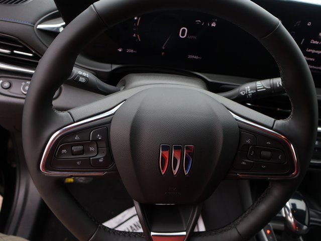 Certified 2024 Buick Envista Sport Touring w/ Convenience I Package image 33