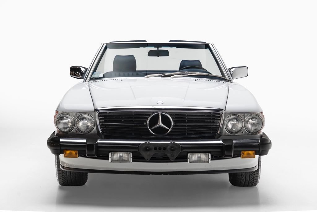 Used 1988 Mercedes-Benz 560 SL image 5