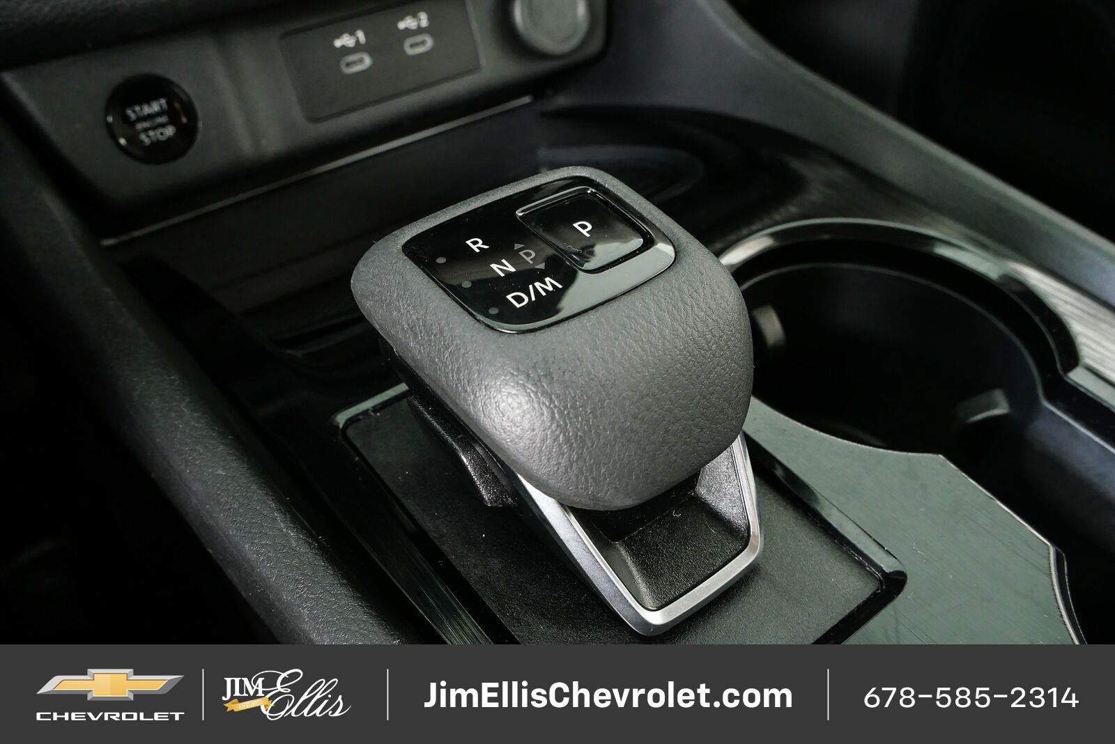 Used 2025 Nissan Rogue SV AWD/4WD image 16
