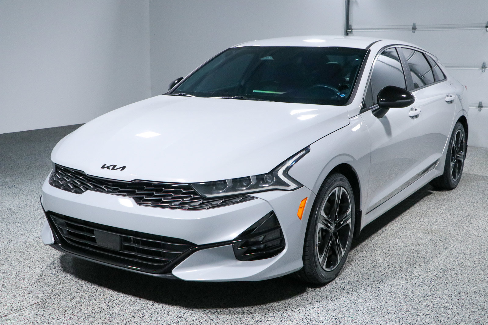 Used 2024 Kia K5 GT-Line w/ GT-Line Premium Package AWD/4WD image 29